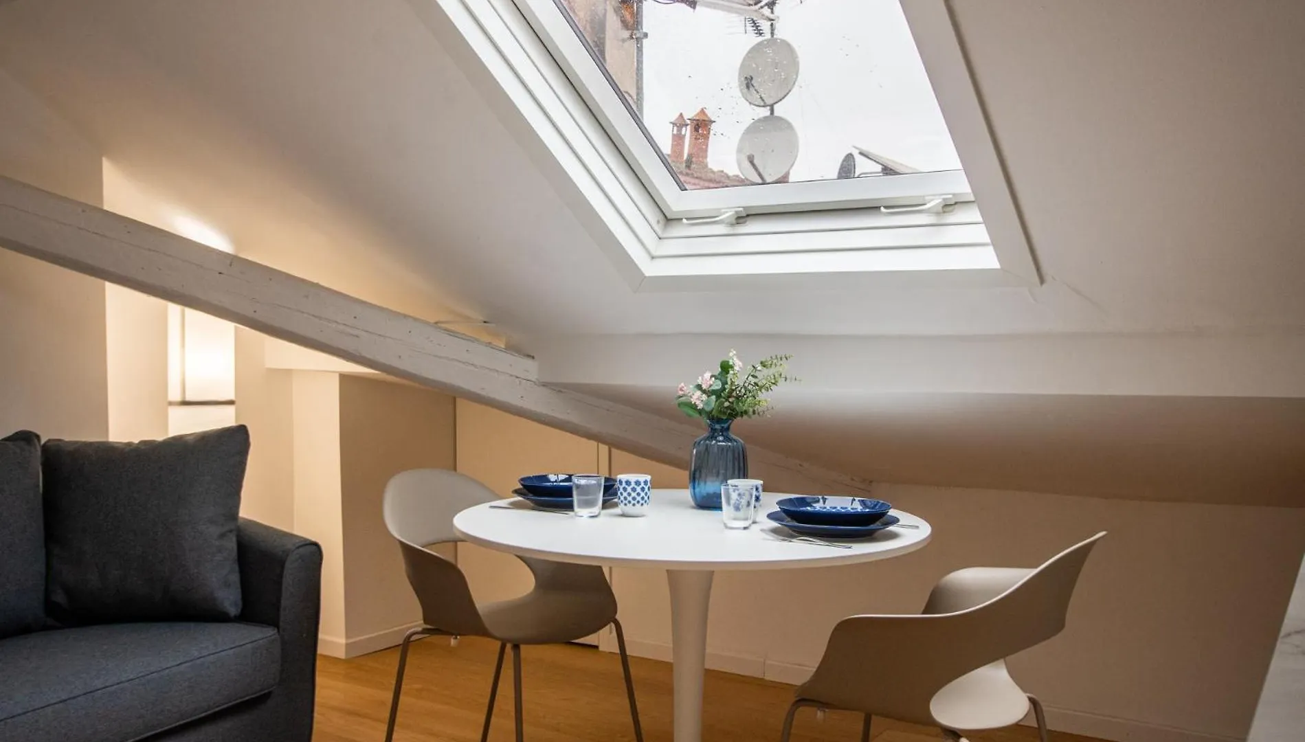 Via Crespi Attic Apartment Milan Italy