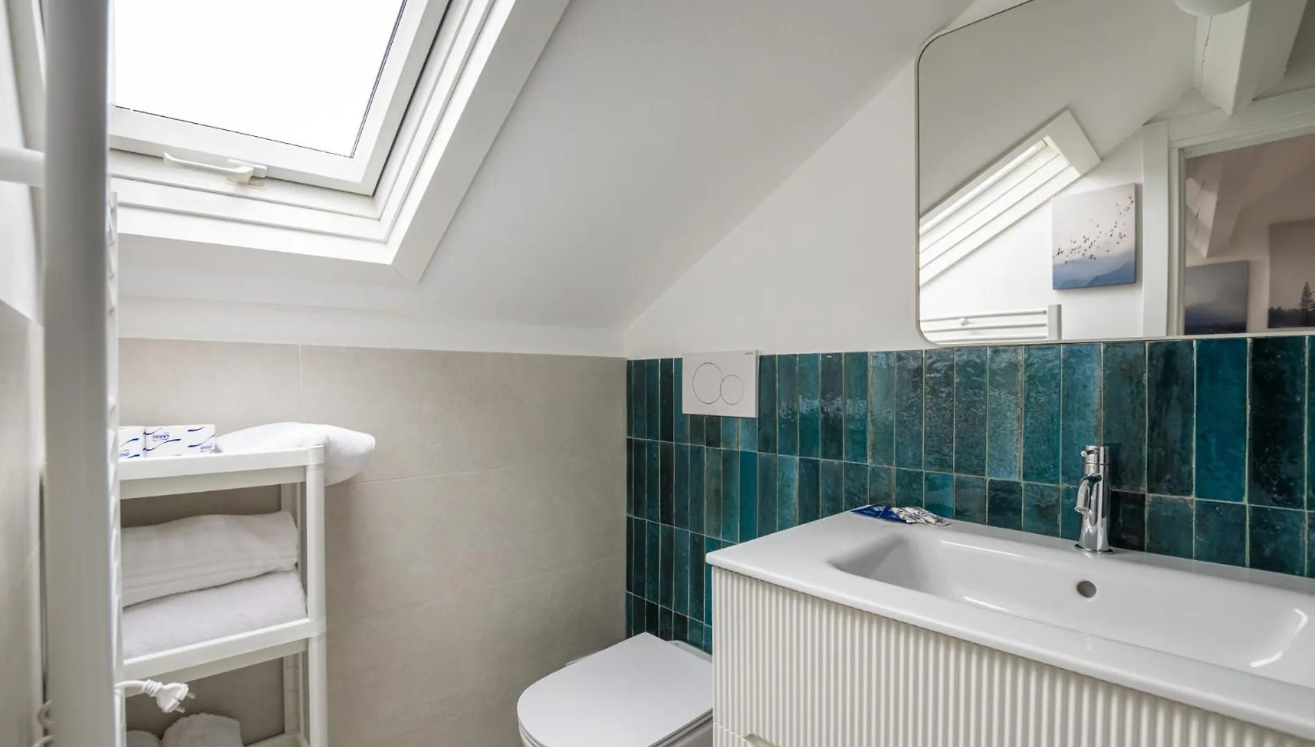 Via Crespi Attic Apartment Milan 0*,